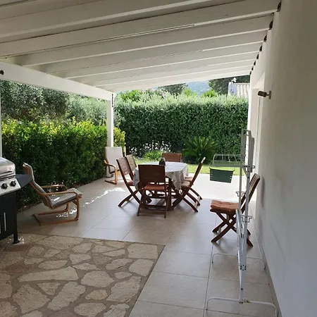 Limone Villa